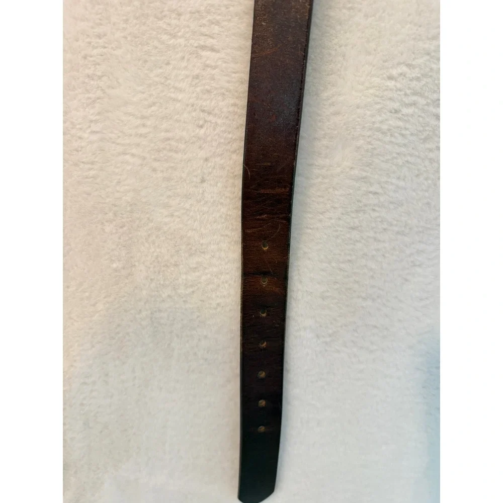 Duluth Trading Co Mens Brown Leather Belt Size 42 Made in USA 80016 Brass Buckle